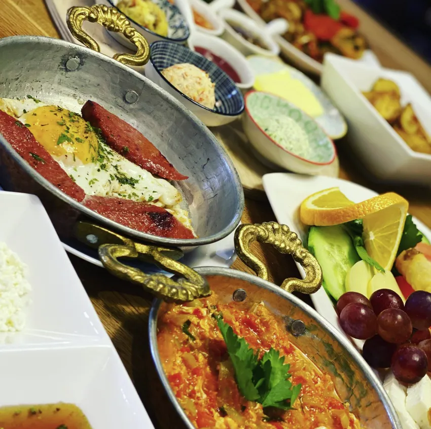 BRUNCH Á LA K´AFALTI ab 2 Personen